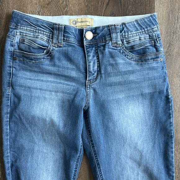 Democracy Jean. Women’s size 10. Great stretch! - Picture 2 of 8